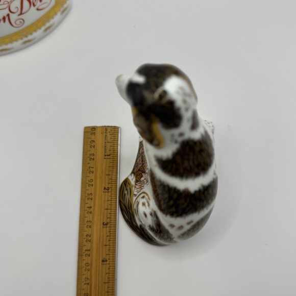 Royal Crown Derby "Molly" an Exclusive for Royal Crown Derby Collectors Guild - Picture 8 of 11